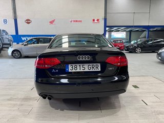 Audi A4 1.8 tfsi