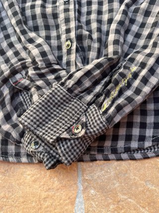 Camicia Guess a scacchi nera e grigia M