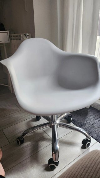 Silla de escritorio.
