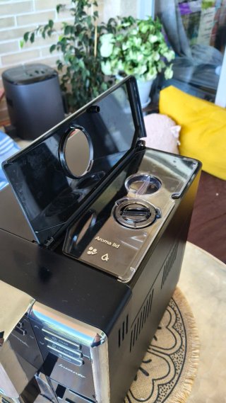 Cafetera Saeco Incanto Automática