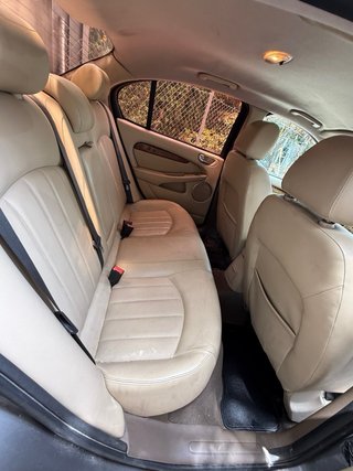 Jaguar X-Type 2004