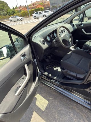 Peugeot 308 2010