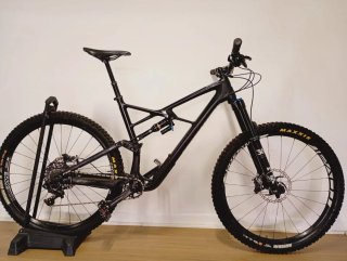 29"Mountain bike full suspensión carbon