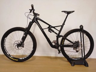 29"Mountain bike full suspensión carbon