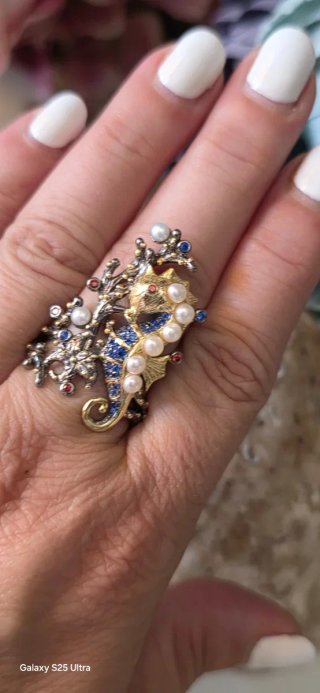 Anillo caballito de mar joya de autor  talla fija