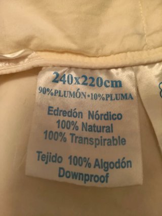Piumino matrimoniale beige. Casanova
