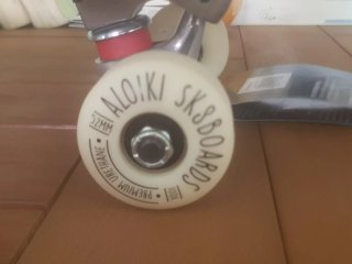 Skate Aloiki con diseño de camioneta