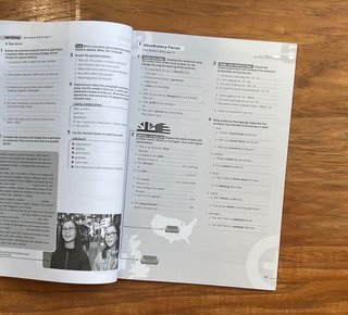 Students book y workbook segundo de bachillerato