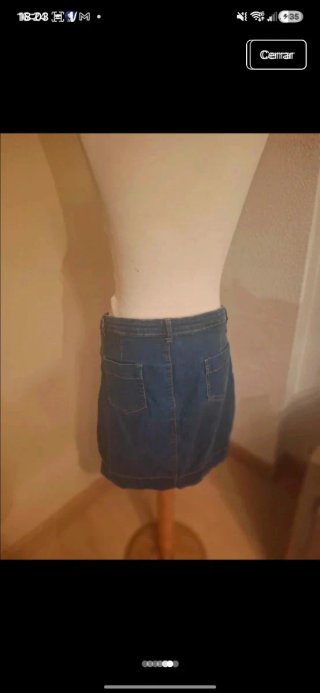 Falda vaquera elastica Milano 40 azul.Como nueva !