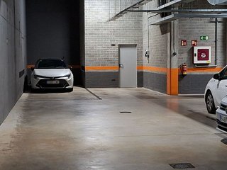Garaje en alquiler en Ca n'Aurell en Terrassa