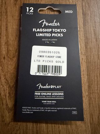 Púas Fender Flagship Tokyo-Japón Limited Oro