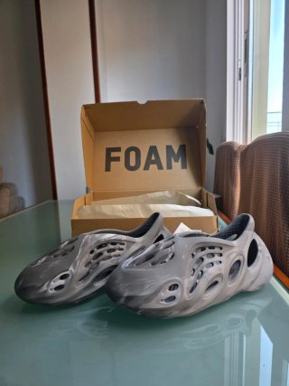 Adidas Yeezy Foam Runner MX Granite originales