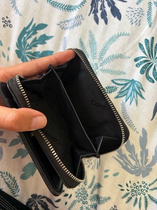 Cartera Calvin Klein Negra