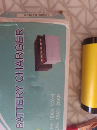 Cargador Batería moto 12V