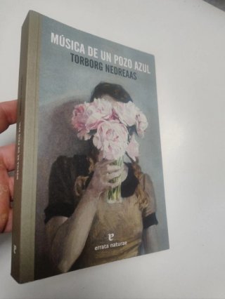 Música de un pozo azul. Torborg Nedreaas