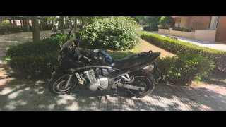 Suzuki GSF Bandit 650S Negra