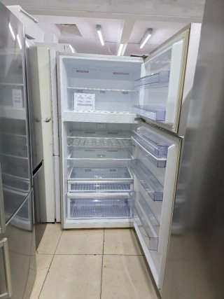 NEVERA BEKO CON GARANTIA Y ENVIO