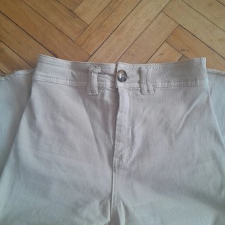 Pantalón culotte Stradivarius beige T.34