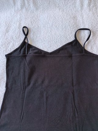 Camiseta tirantes Stradivarius negra
