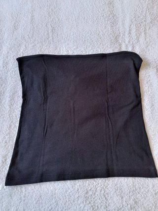 Camiseta tirantes Stradivarius negra