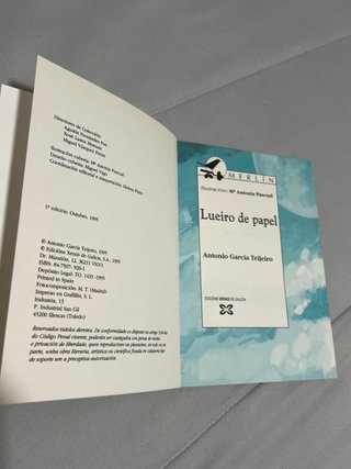 Libro "Lueiro de papel" - A. García Teijeiro