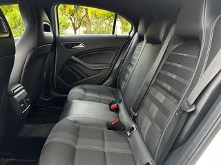 MERCEDES BENZ A200d