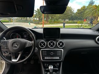 MERCEDES BENZ A200d