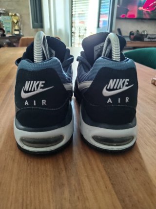 Nike Air Max Command