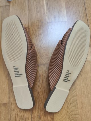 Sandalias blancas trenzadas