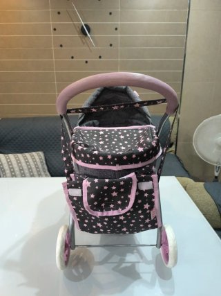 Cochecito de muñecas con estrellas