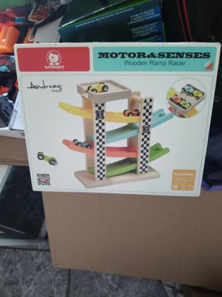 Juego Rampa Coches Madera Montessori