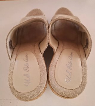 Zuecos cuña piel US Polo Assn beige