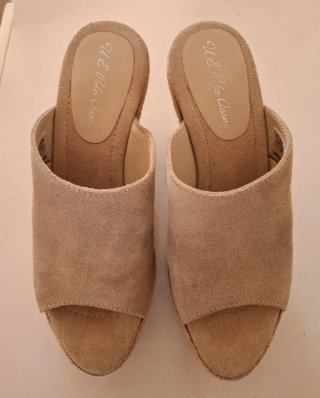 Zuecos cuña piel US Polo Assn beige