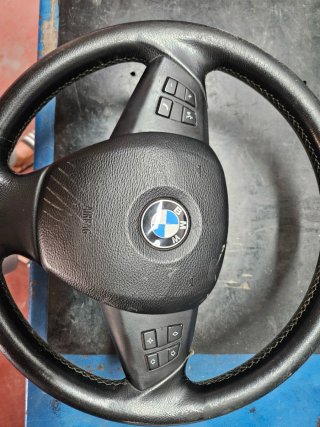 Volante BMW X5 E70