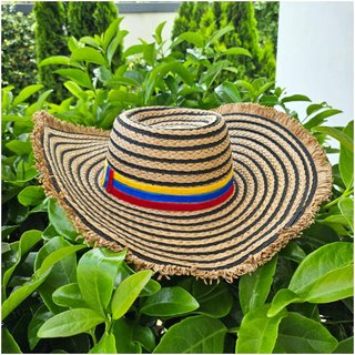Sombrero Paja Beige Vallenato Tricolor Colombiano