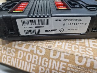 Caja fusibles Renault Megane Scenic II