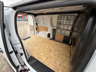 Peugeot Expert bluehdi 100 6v 2023
