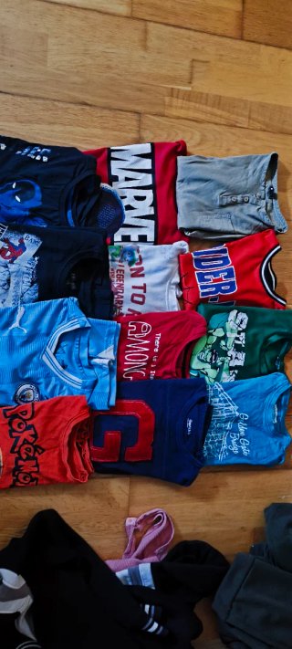 Lote de Camisetas Variadas tallas 8/9