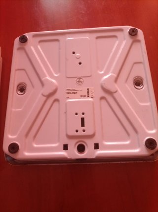 Báscula antigua IKEA