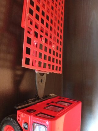 Hummer H1 con remolque 1/18 y Ferrari 333 SP 1/18
