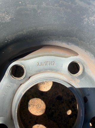 Llantas de hierro (4 unidades)