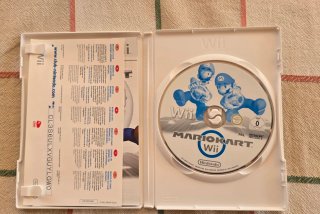 Mario Kart Wii con volantes y caja original