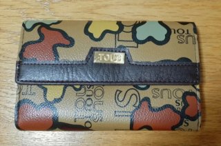 1 CARTERA BILLETERO NIÑA/CHICA Y OTRO MUJER. Leer