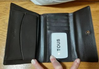 1 CARTERA BILLETERO NIÑA/CHICA Y OTRO MUJER. Leer