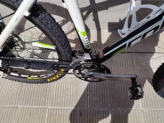 Bicicleta Coluer Blanca y Negra