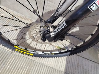 Bicicleta Coluer Blanca y Negra