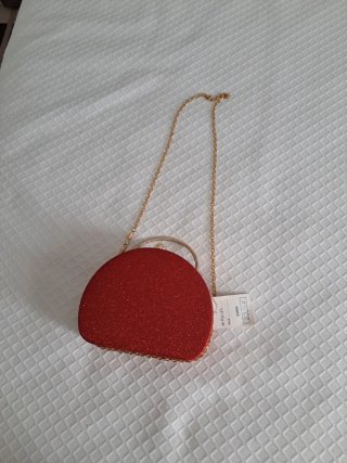 Bolso de fiesta elegante rojo y dorado