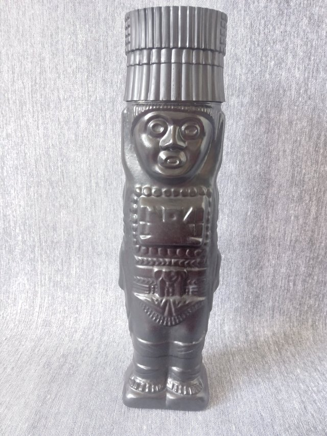 Botella Morey Vintage Figura Indígena