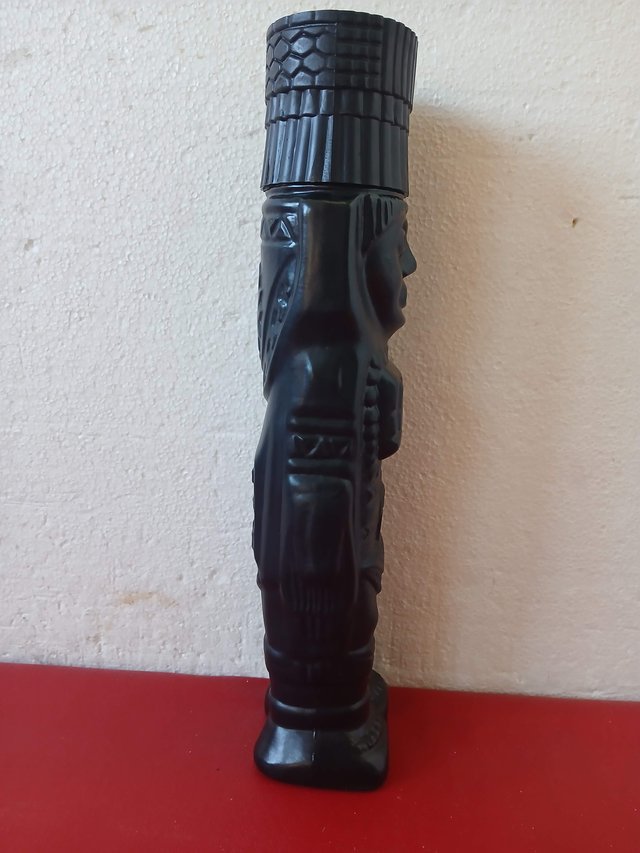 Botella Morey Vintage Figura Indígena