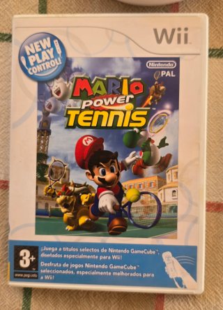 Wii: Mario Power Tennis y Virtua Tennis 4 + Raquet